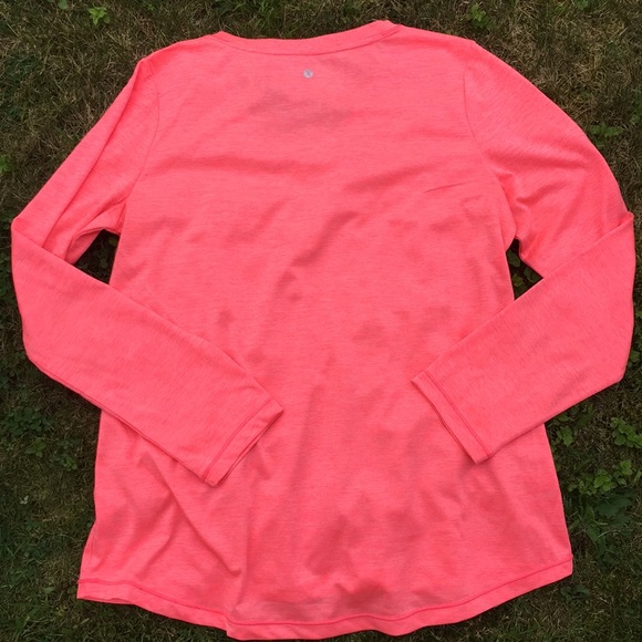 Xersion Exercise Top size L - Picture 5 of 6